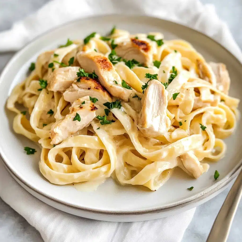 One Pot Chicken Alfredo Pasta Recipe - Recipe Image