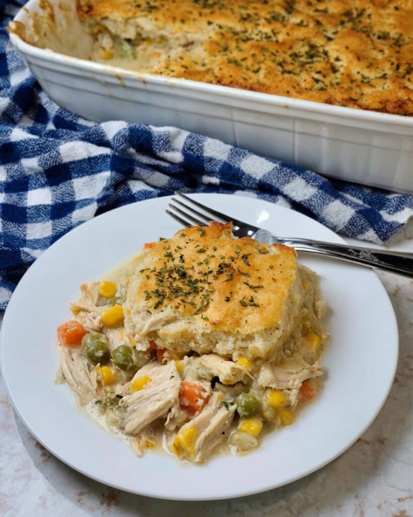 Cheddar Bay Chicken Pot Pie Recipe