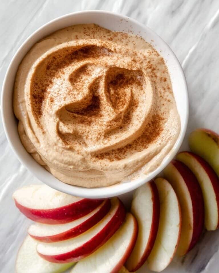 Pumpkin Pie Dip with Apples and Spices Recipe